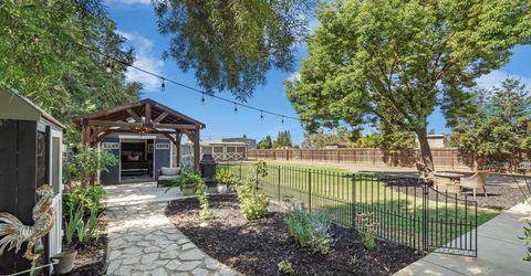 3308 E Forest Lake Rd, Acampo, CA 95220 Photo