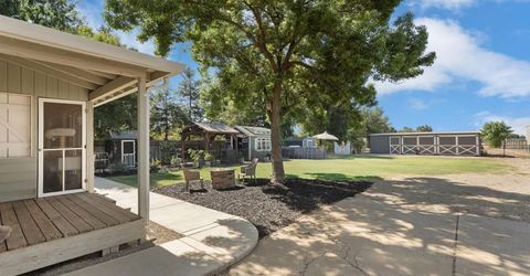 3308 E Forest Lake Rd, Acampo, CA 95220 Photo