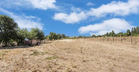 3308 E Forest Lake Rd, Acampo, CA 95220 Photo