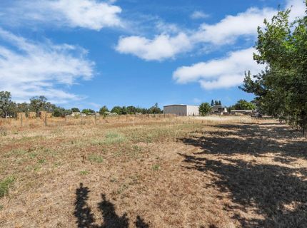 3308 E Forest Lake Rd, Acampo, CA 95220 Photo