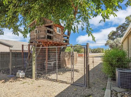 3308 E Forest Lake Rd, Acampo, CA 95220 Photo