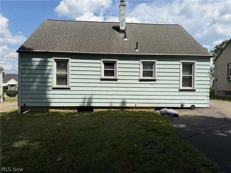 430 Moherman Avenue, Youngstown, OH 44509 Photo 2
