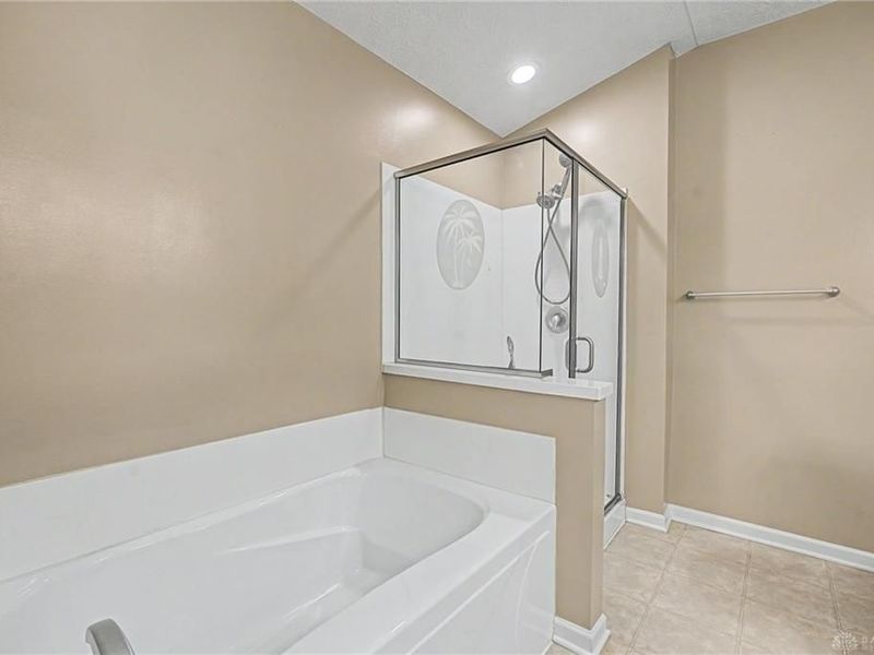 9472 Tahoe Drive, Washington Township, OH 45458 Photo 29