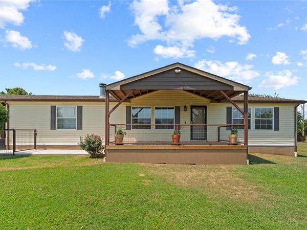 1760 County Road 1260 , Tuttle, OK 73089