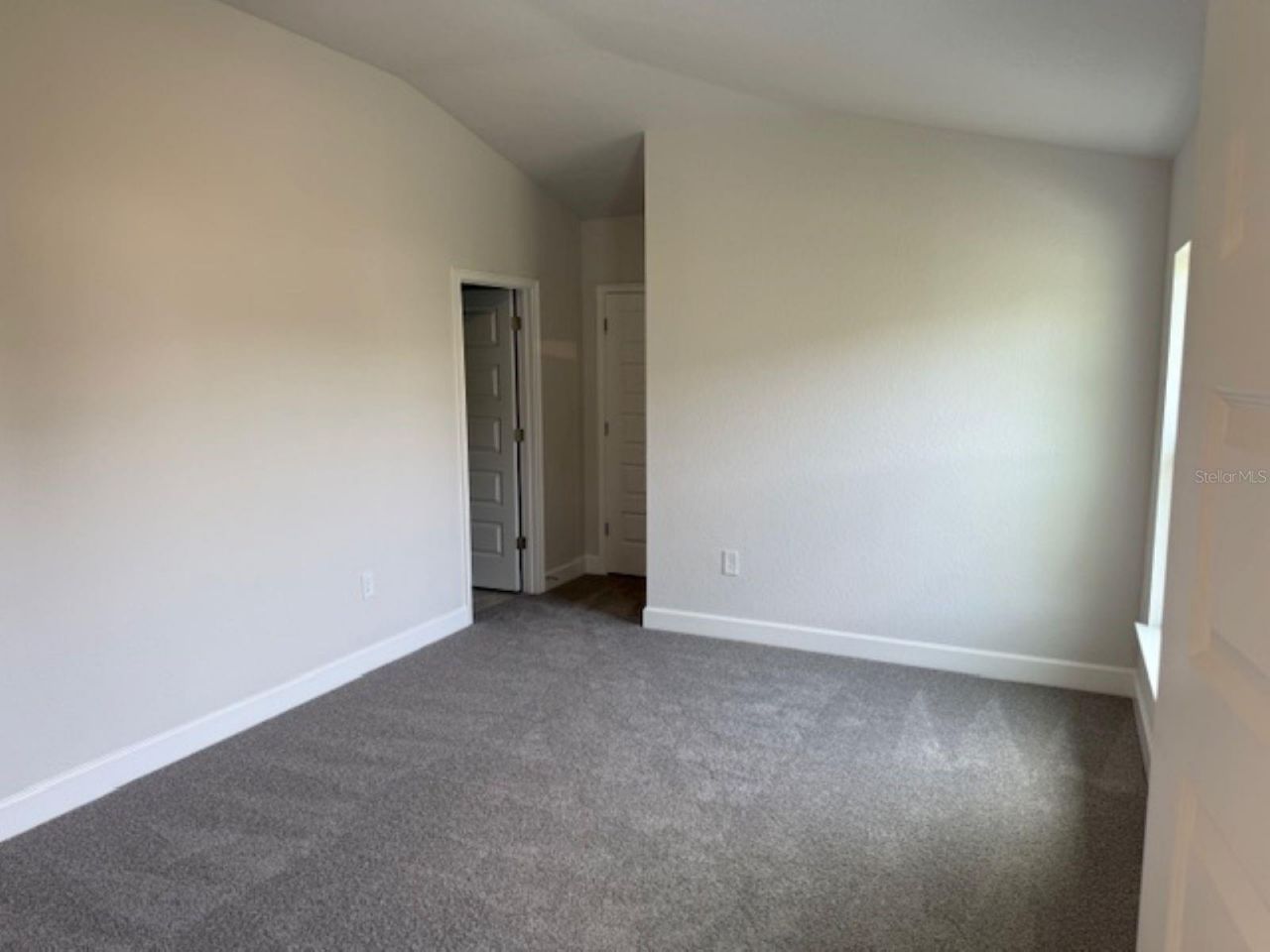 2206 NW 23rd Loop, Ocala, FL 34475 Photo