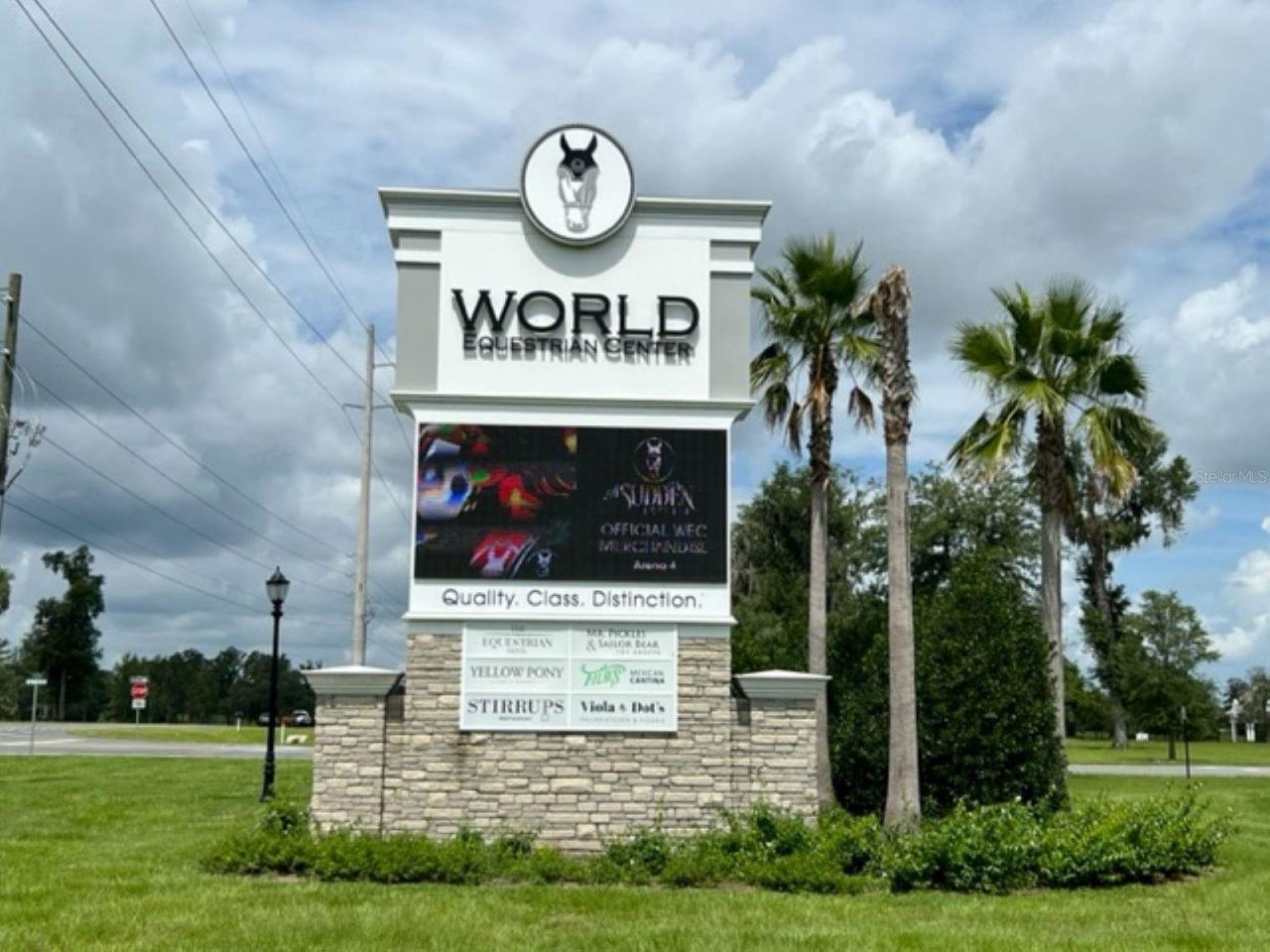 2206 NW 23rd Loop, Ocala, FL 34475 Photo