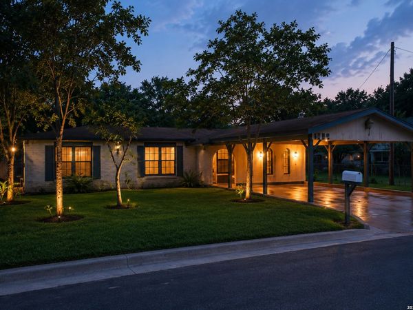 1309 N Avenue E, Beeville, TX 78102