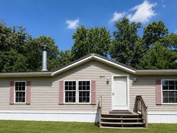 2455 W Pinewood Boulevard, Bitely, MI 49309