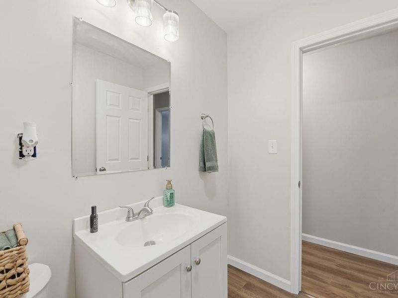 311 Knightsbridge Drive, Hamilton, OH 45011 Photo 5
