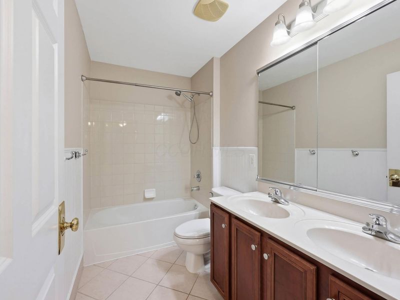 4823 Vista Ridge Drive, Dublin, OH 43017 Photo 10