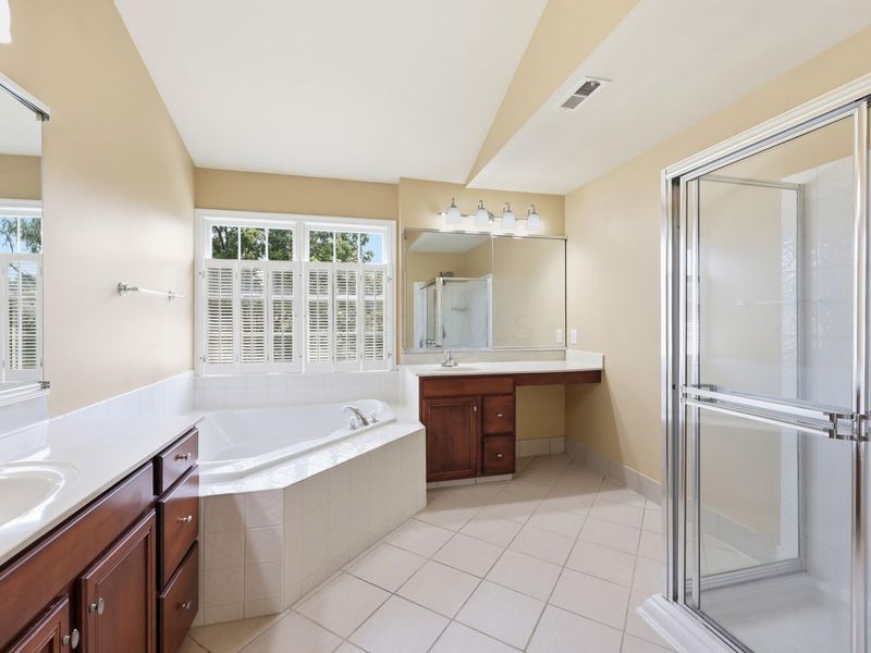 4823 Vista Ridge Drive, Dublin, OH 43017 Photo 9