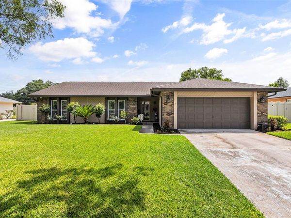 8736 LARWIN LANE , ORLANDO, FL 32817