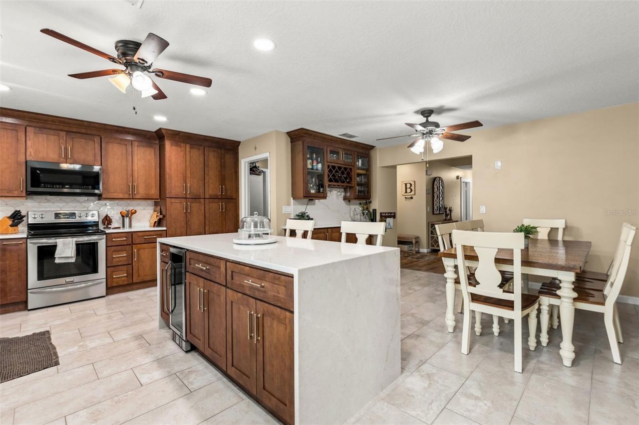 8736 Larwin Lane, Orlando, FL 32817 Photo