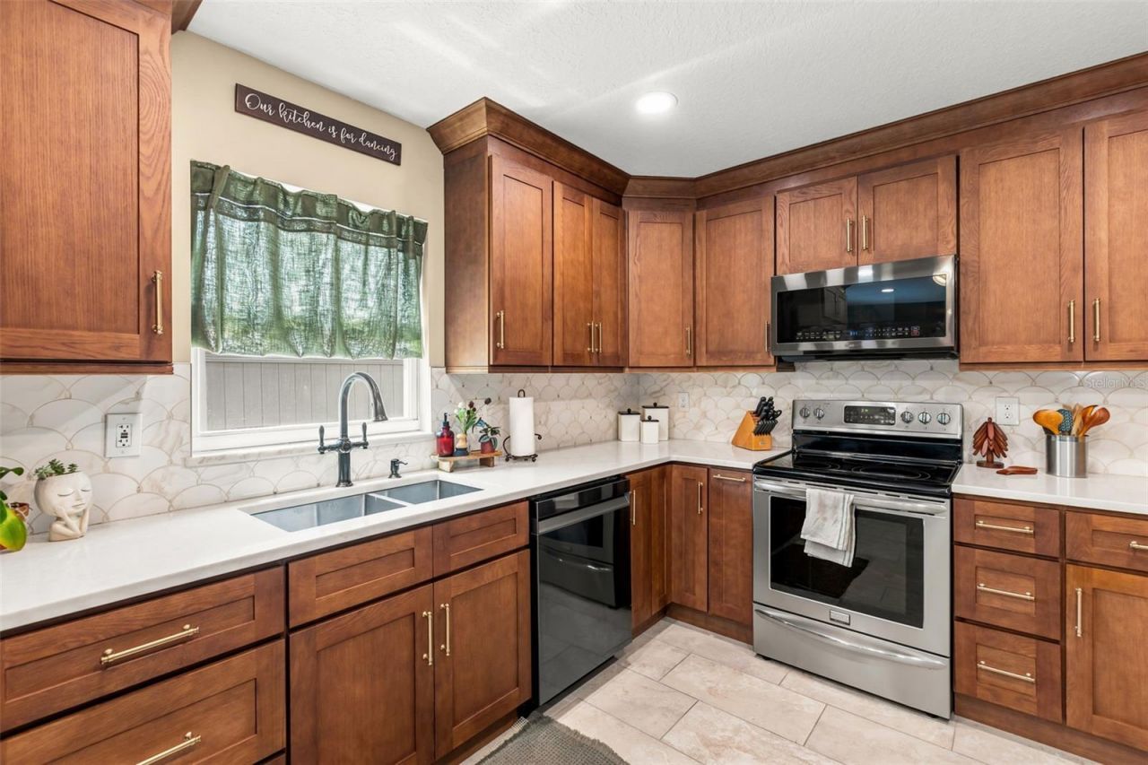 8736 Larwin Lane, Orlando, FL 32817 Photo