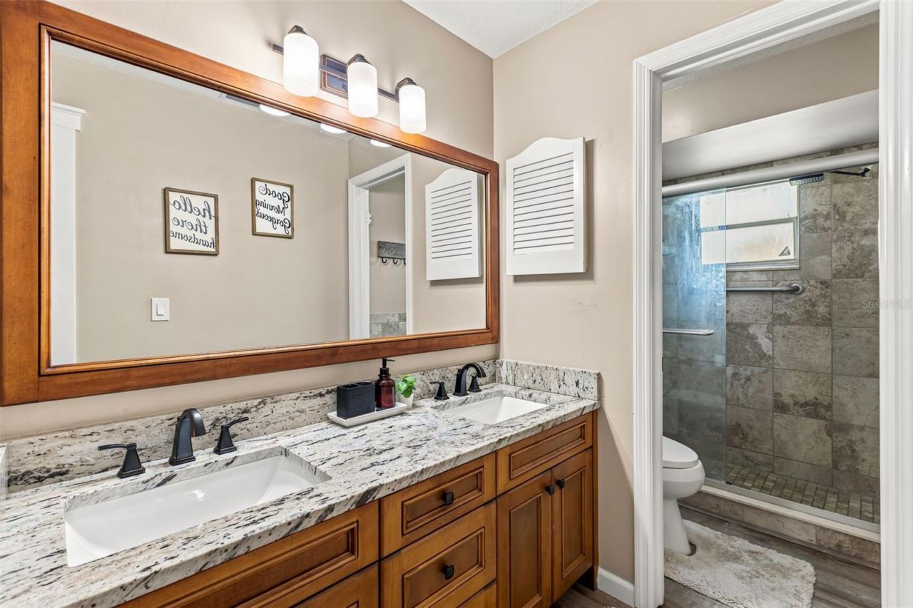 8736 Larwin Lane, Orlando, FL 32817 Photo