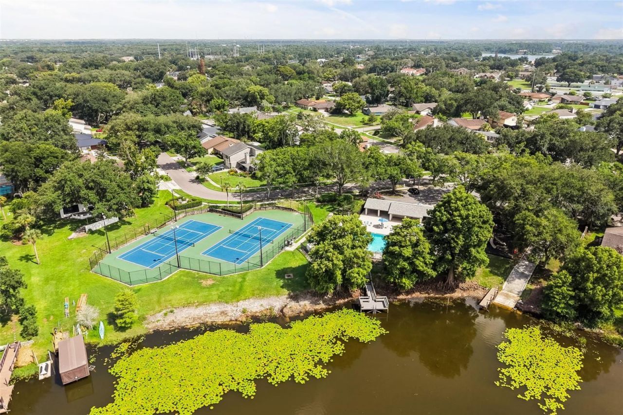 8736 Larwin Lane, Orlando, FL 32817 Photo