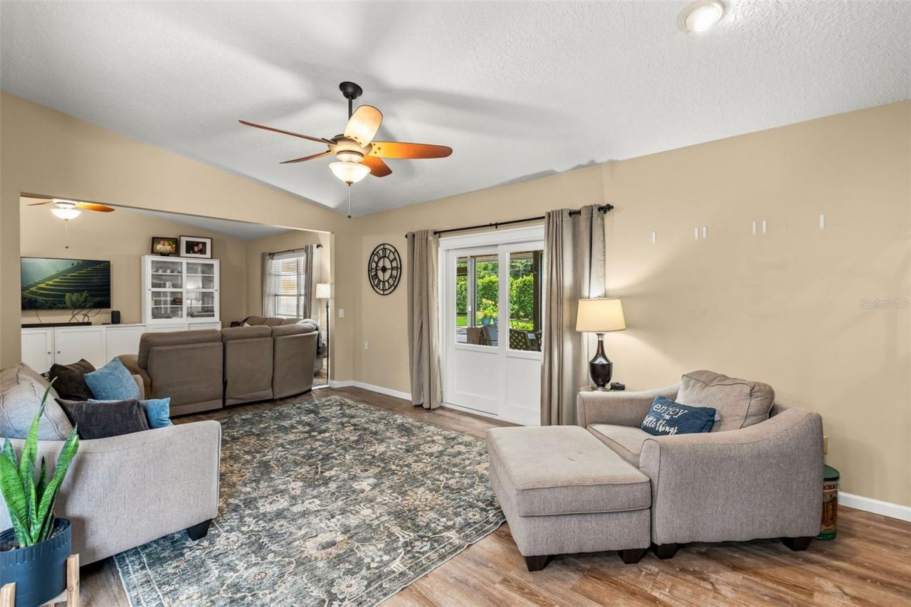 8736 Larwin Lane, Orlando, FL 32817 Photo