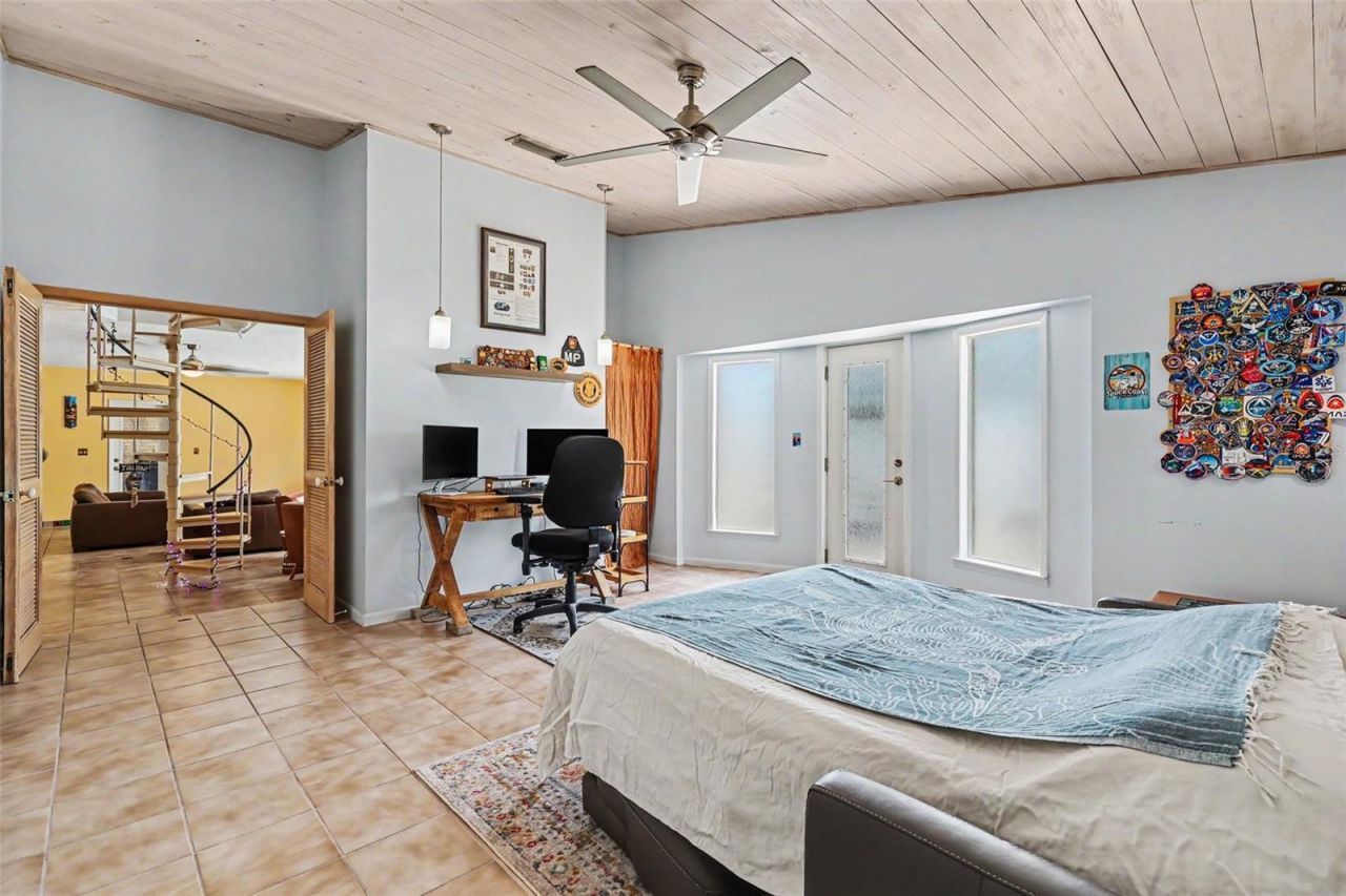 315 E Central Boulevard, Cape Canaveral, FL 32920 Photo