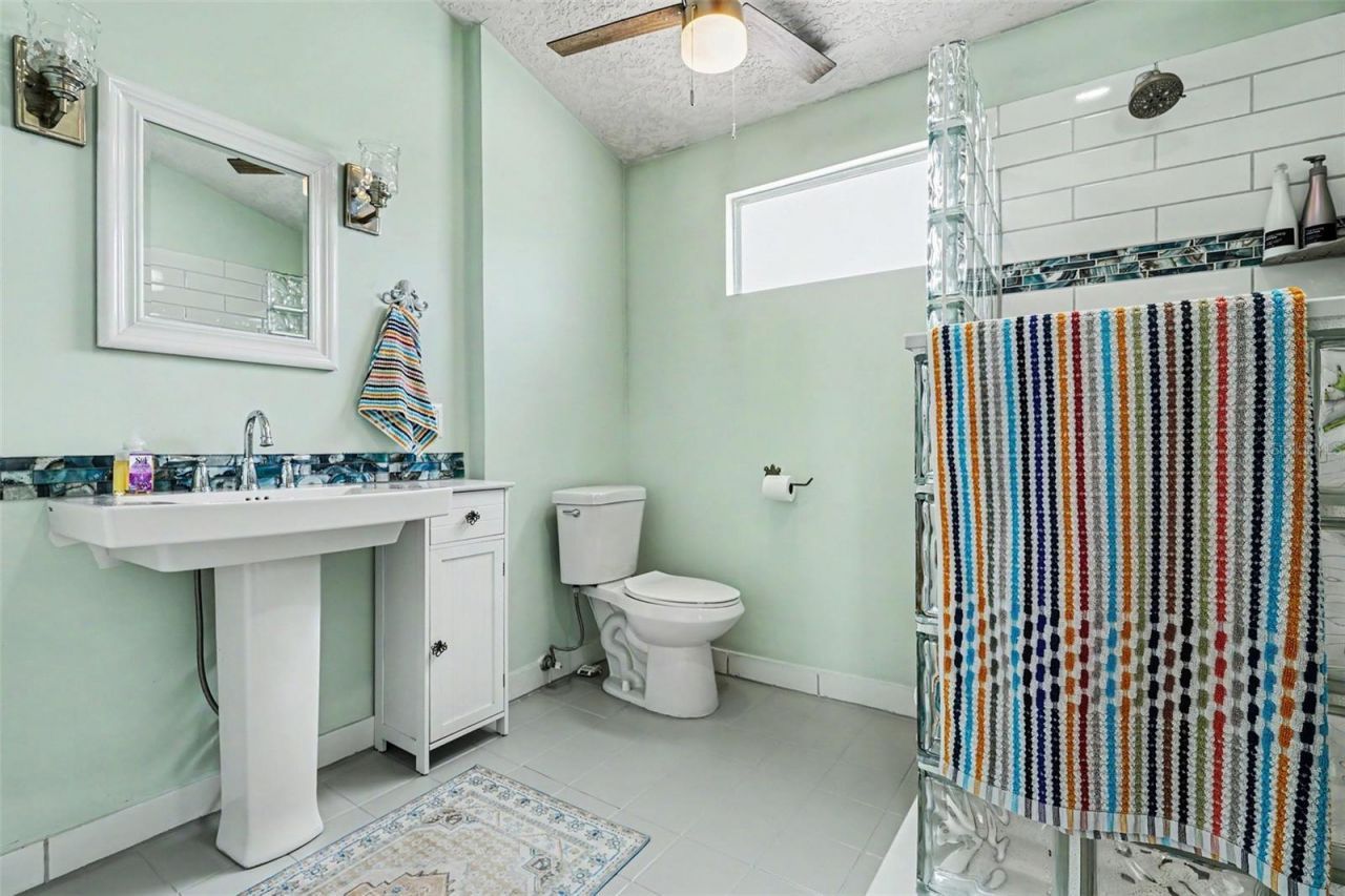 315 E Central Boulevard, Cape Canaveral, FL 32920 Photo