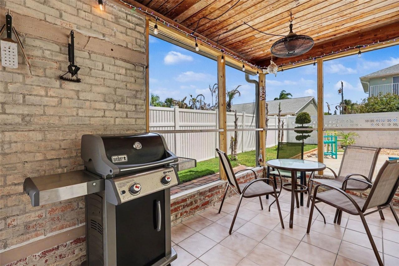 315 E Central Boulevard, Cape Canaveral, FL 32920 Photo