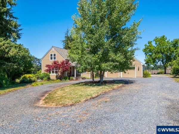 11255 Kroenig Rd, Amity, OR 97101