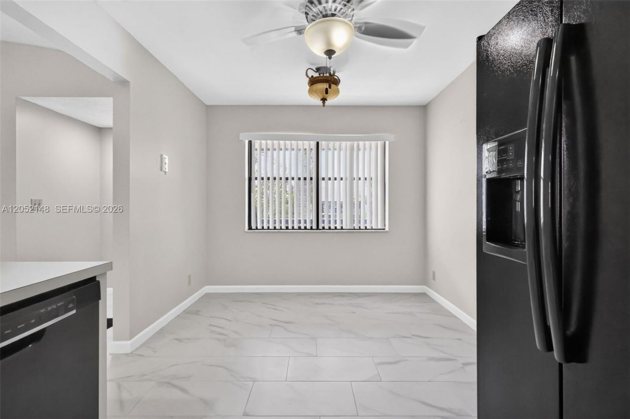 7626 Tahiti Ln , Unit 204, Lake Worth, FL 33467 Photo