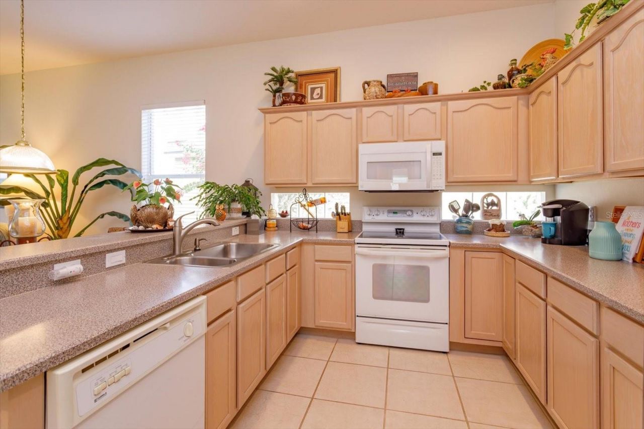 53 Spring Glen Drive , Debary, FL 32713 Photo