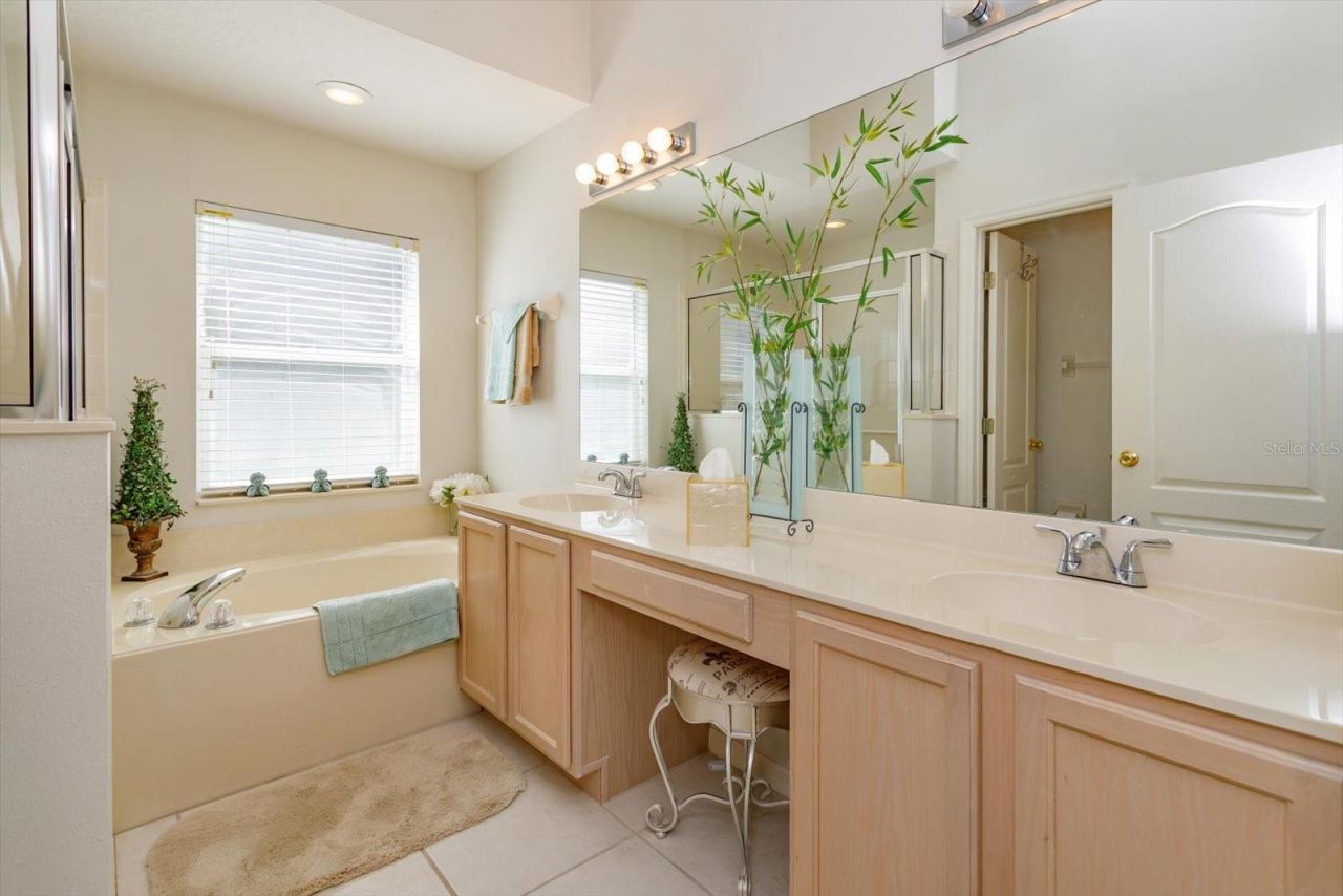 53 Spring Glen Drive , Debary, FL 32713 Photo