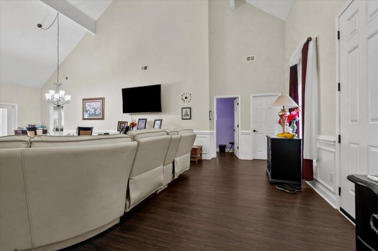 2215 Mclaurin Rd. Photo 11