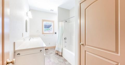 3820 S Folsom Drive, Reno, NV 89509 Photo