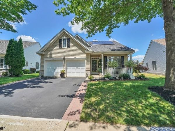30 Benjamin St, Franklin, NJ 08873