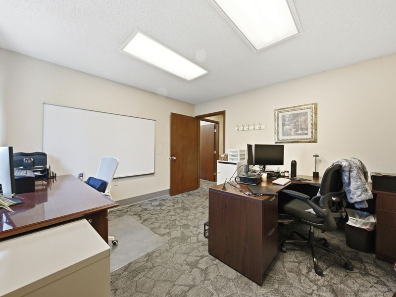 7658 Slate Ridge Boulevard , Reynoldsburg, OH 43068 Photo 6