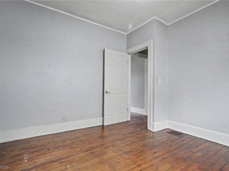 254-256 Lowell Avenue NE, Warren, OH 44483 Photo 15