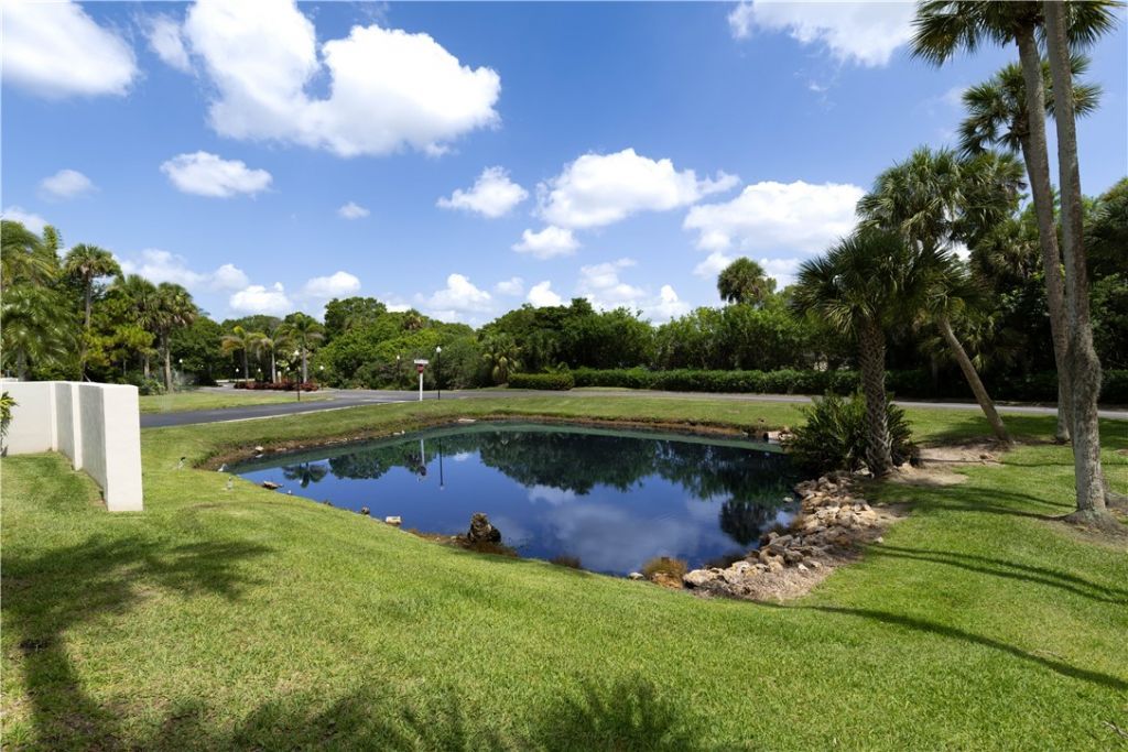 376 Vista Court, Vero Beach, FL 32962 Photo