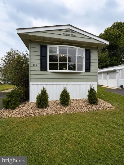 305 WILSON DRIVE , FAIRLESS HILLS, PA 19030