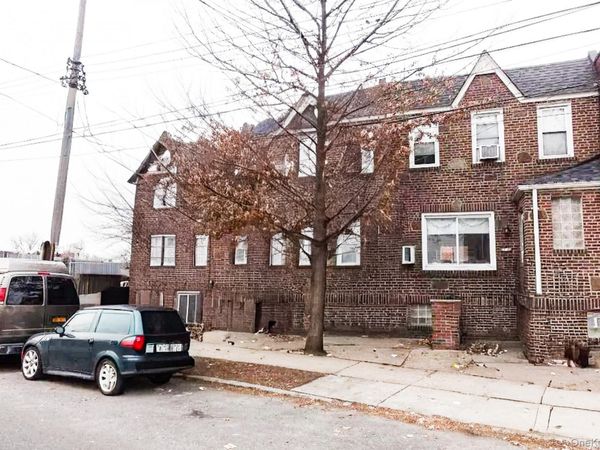 Maspeth, NY 11378