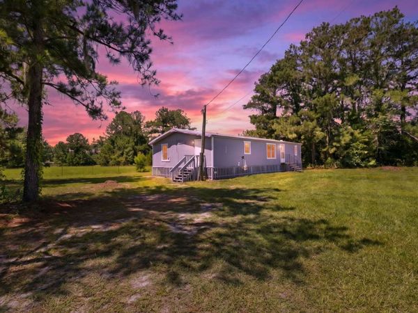 6952 COUNTY ROAD 136A, Live Oak, FL 32060