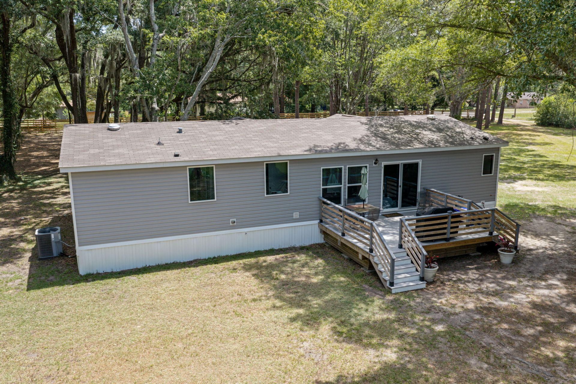 3242 Cape Road Photo 17