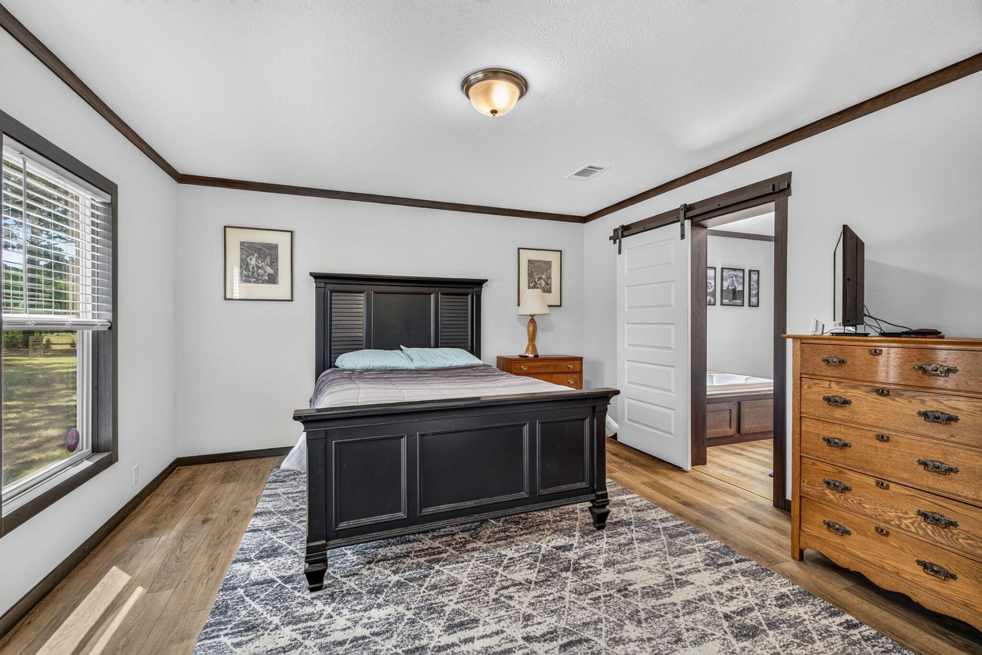 3242 Cape Road Photo 20