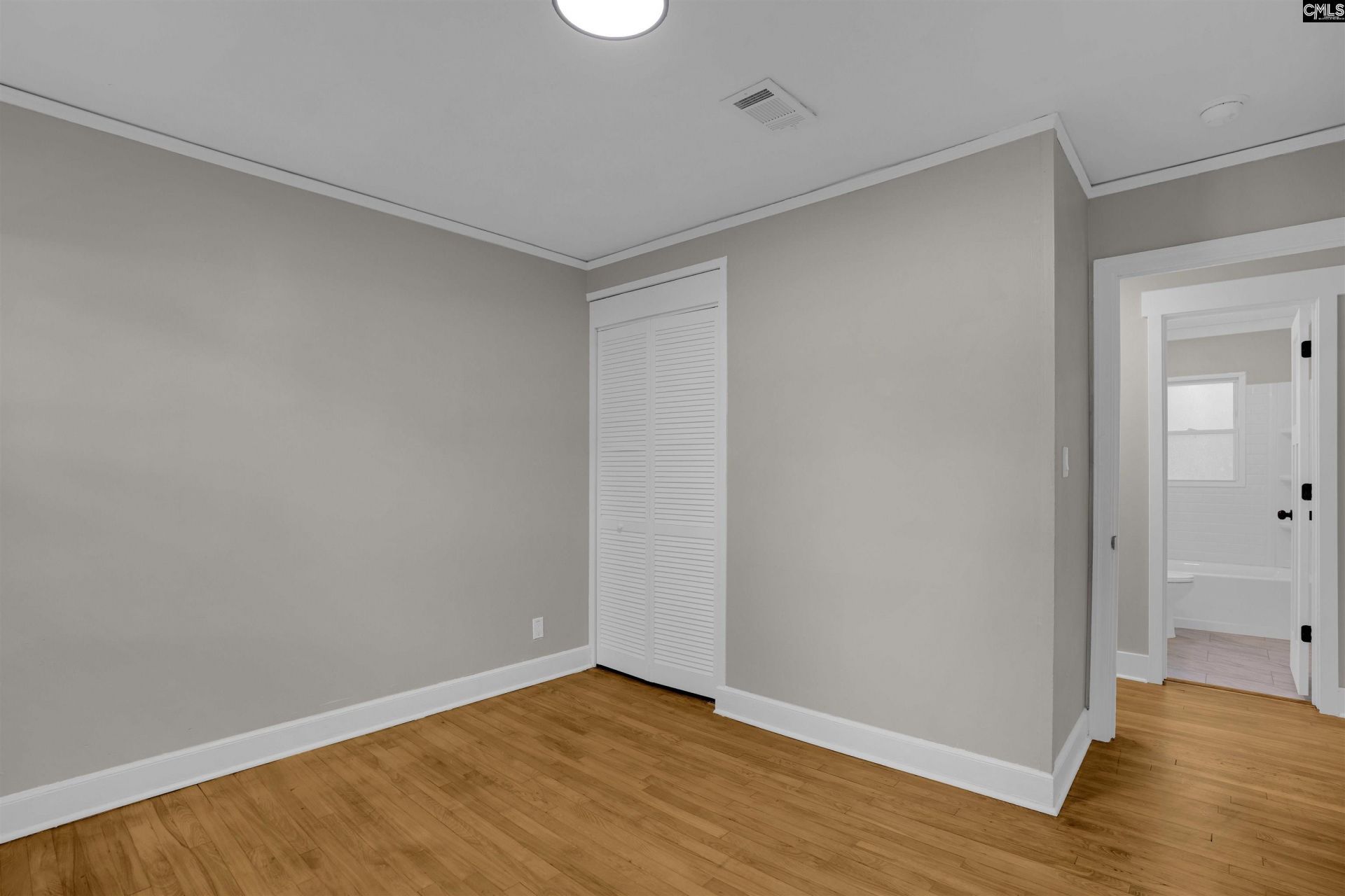 1437 Burley Court Photo 28
