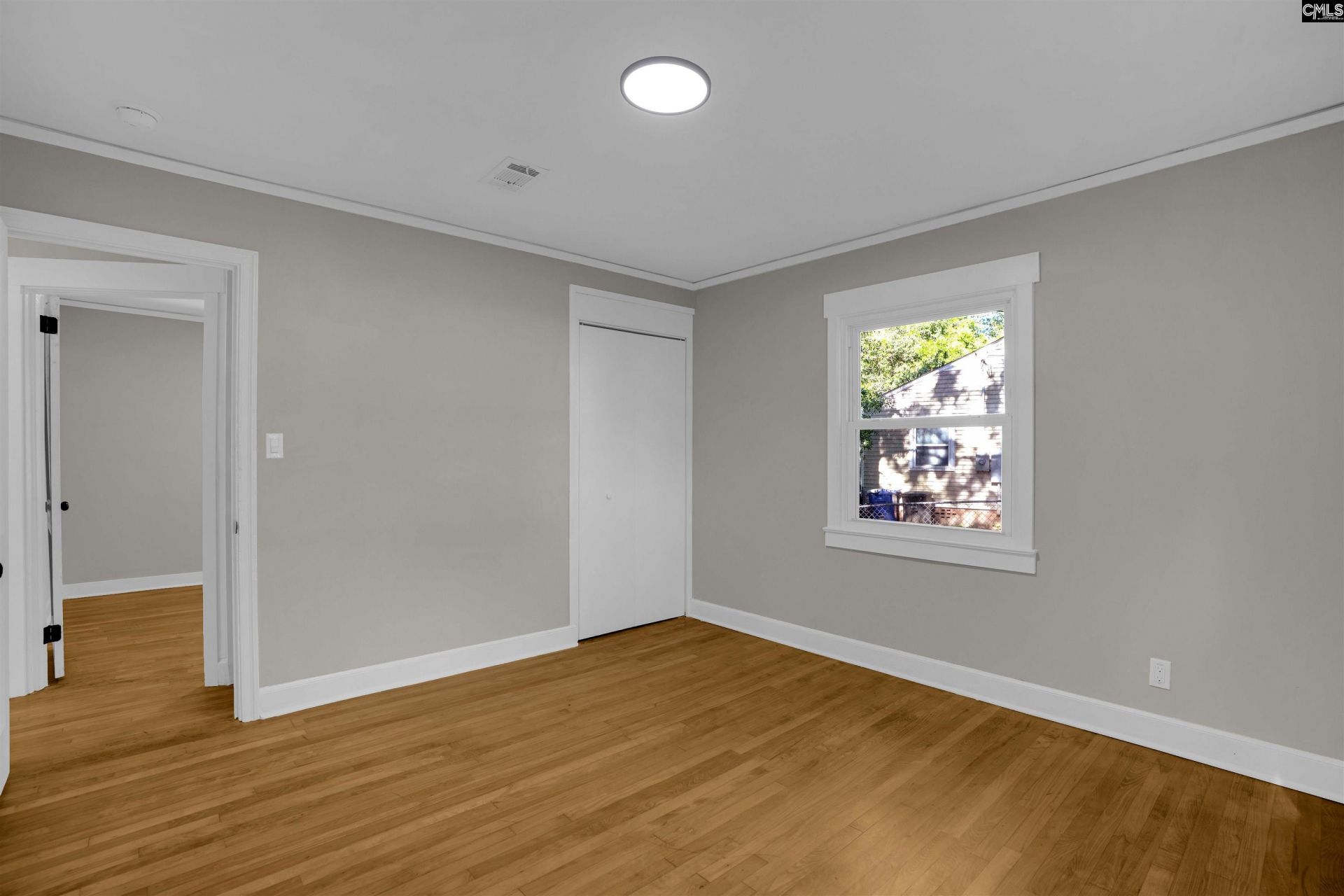 1437 Burley Court Photo 31