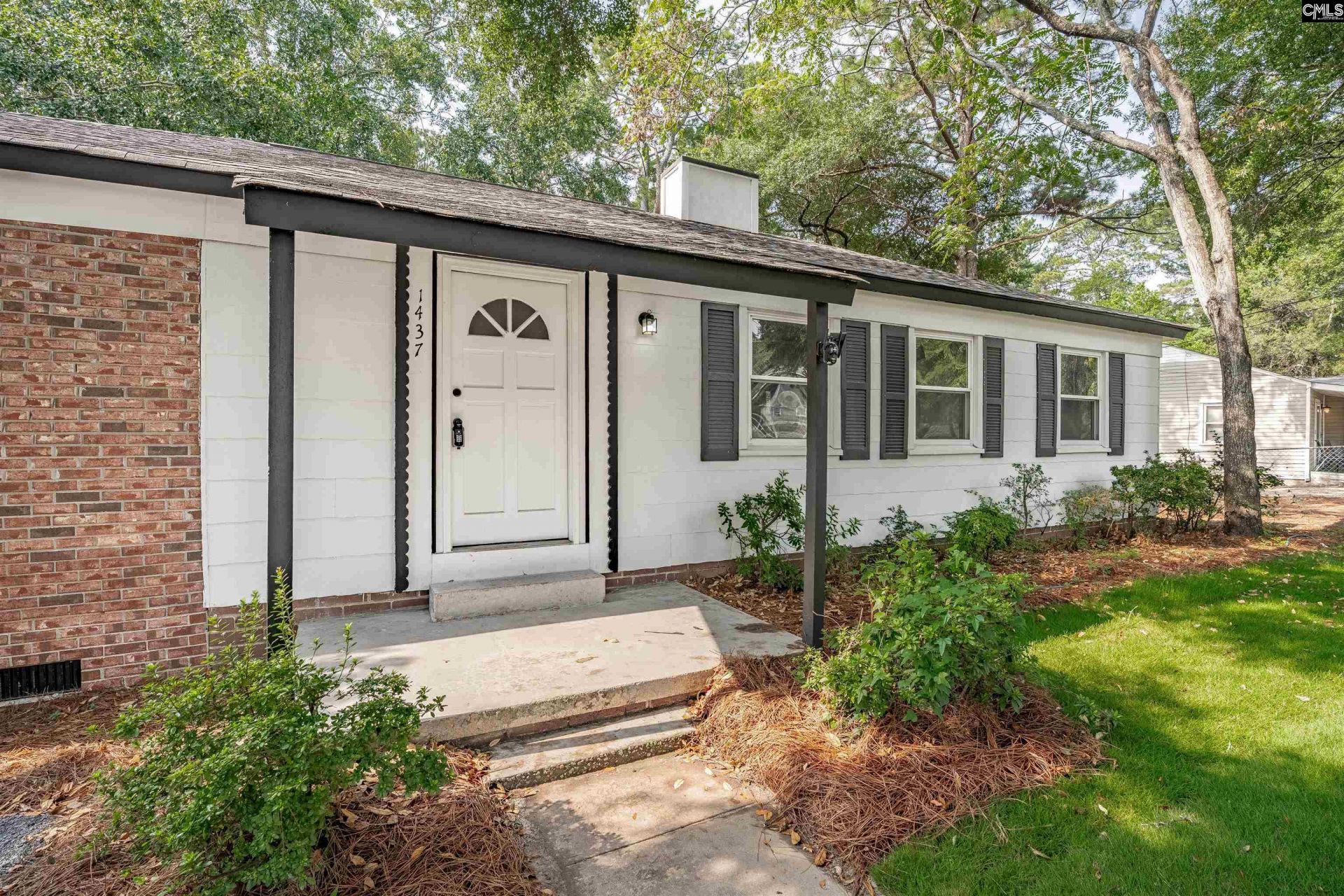 1437 Burley Court Photo 4