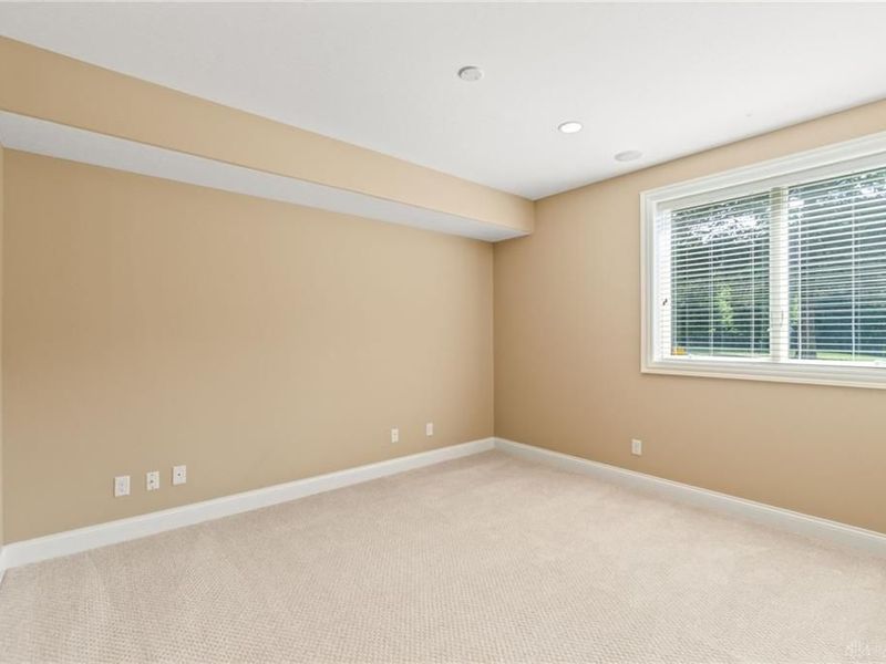2314 Crestridge Drive, Butler Township, OH 45414 Photo 70