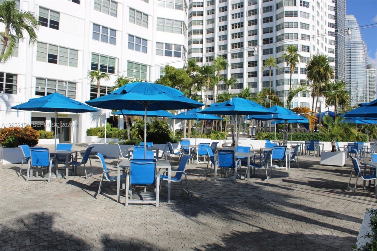 905 Brickell Bay Dr , Unit 623, Miami, FL 33131 Photo