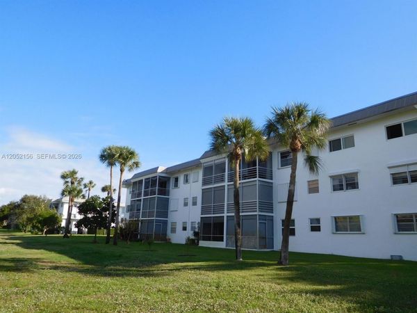 5401 NW 2nd Ave , Unit 222, Boca Raton, FL 33487