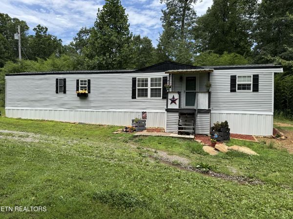 420 Oneida Lane, Wilder, TN 38589