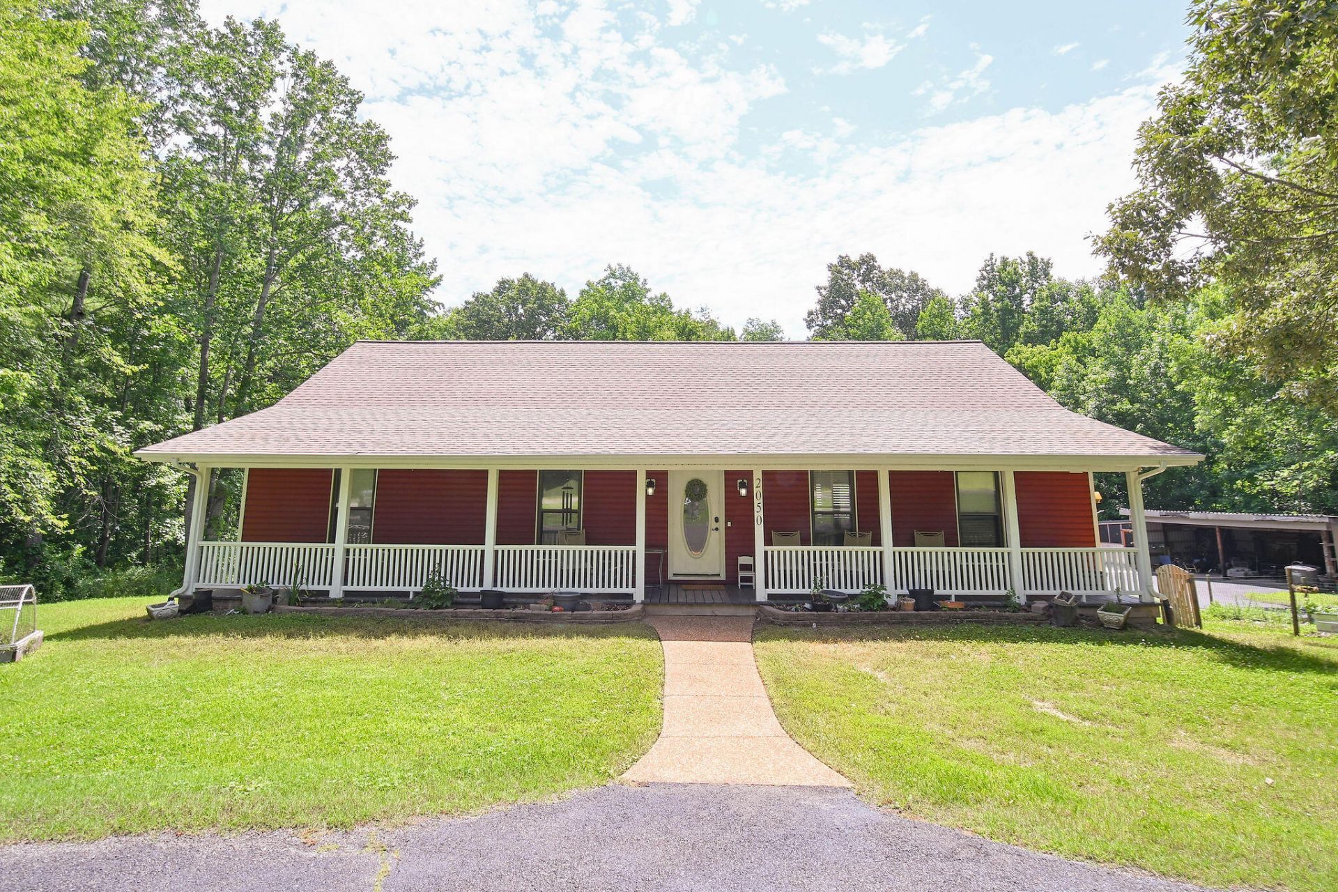 2050 Clark Line Road, Paducah, KY 42003 Main Photo