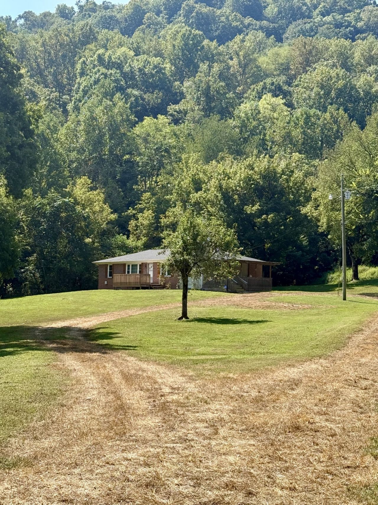 2625 Wartrace Hwy, Whitleyville, TN 38588 Main Photo