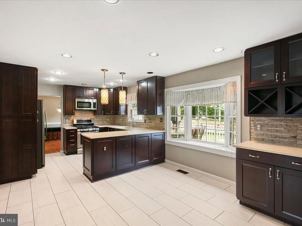 7142 RED HORSE TAVERN LANE, SPRINGFIELD, VA 22153