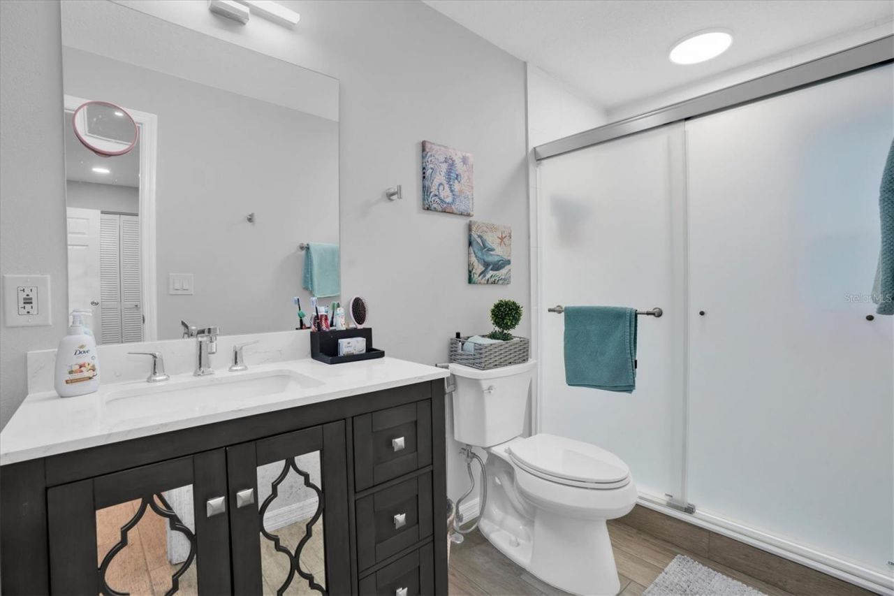 13179 Dorchester Drive, Seminole, FL 33776 Photo